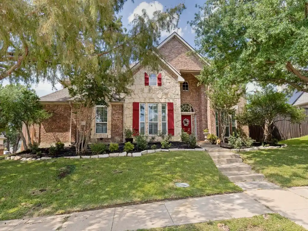 Photo 1 of Single family home for sale at 2005 Saint Pierre Dr, Carrollton, TX 75006 | MLS# 21309181 | Listing updated on 2026-10-29