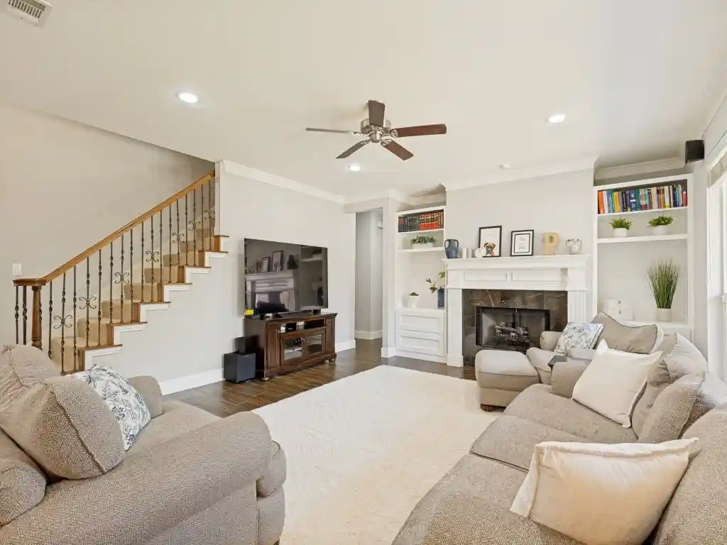 Photo 3 of Single family home for sale at 2005 Saint Pierre Dr, Carrollton, TX 75006 | MLS# 21309181 | Listing updated on 2026-10-29