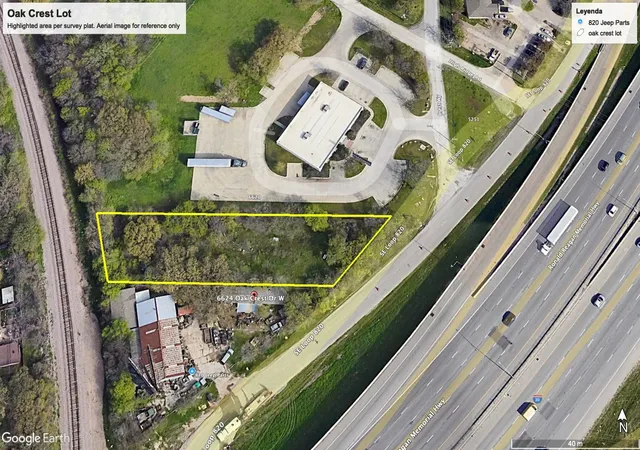 Photo 3 of Sale Pending at 6624 Oak Crest Dr W, Forest Hill, TX 76140 | MLS# 21310455 | Listing updated on 2026-09-15