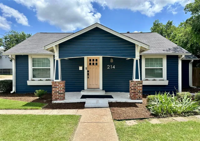 Photo 1 of Sale Pending at 214 Colorado St, Mc Kinney, TX 75069 | MLS# 21305472 | Listing updated on 2026-09-24