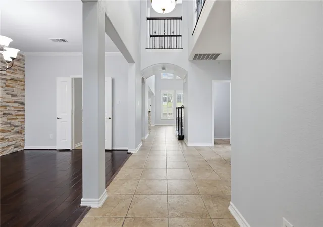 Photo 3 of Single family home for sale at 10001 Thurman Rd, Fort Worth, TX 76244 | MLS# 21310091 | Listing updated on 2026-09-13