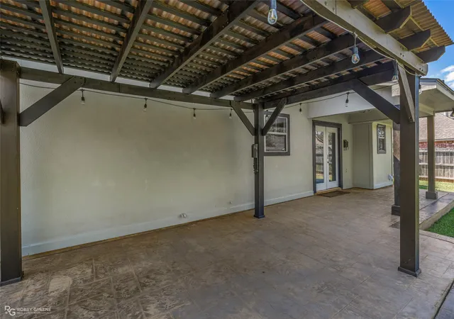 Photo 3 of Single family home for sale at 605 Jade Cir, Haughton, LA 71037 | MLS# 21310513 | Listing updated on 2026-09-20