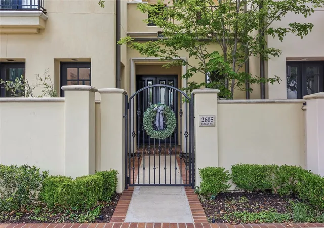 Photo 1 of Single family home for sale at 2605 Museum Wy, Fort Worth, TX 76107 | MLS# 21310275 | Listing updated on 2026-09-13