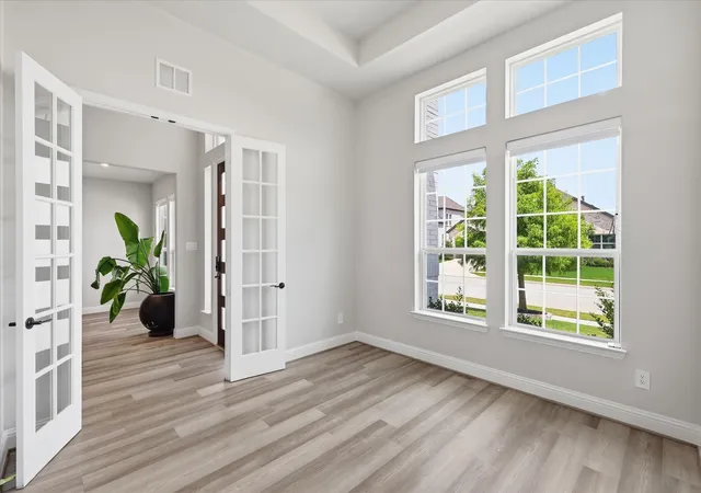 Photo 4 of Single family home for sale at 2612 Bedford Rd, Argyle, TX 76226 | MLS# 21309000 | Listing updated on 2026-09-19