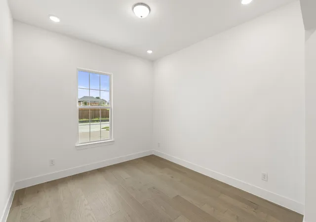 Photo 4 of Single family home for sale at 927 Stellar Truth Wy, Wylie, TX 75098 | MLS# 21310959 | Listing updated on 2026-09-13