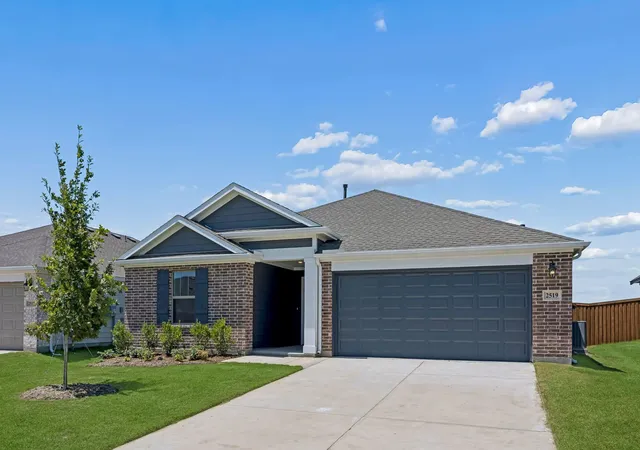Photo 2 of Sale Pending at 2519 Canadian Wy, Crandall, TX 75114 | MLS# 21311040 | Listing updated on 2026-09-12
