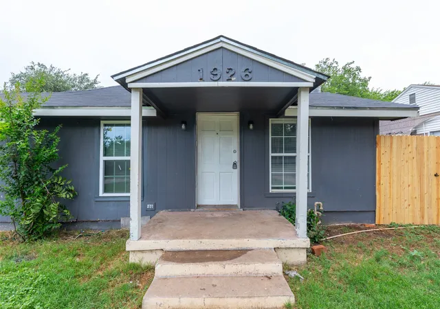 Photo 3 of Single family home for sale at 1926 Portland Ave, Abilene, TX 79605 | MLS# 21285312 | Listing updated on 2026-09-12
