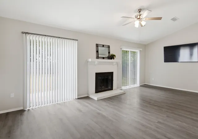 Photo 1 of Single family home for sale at 3909 Dogwood Ct, Fort Worth, TX 76137 | MLS# 21307649 | Listing updated on 2026-09-09