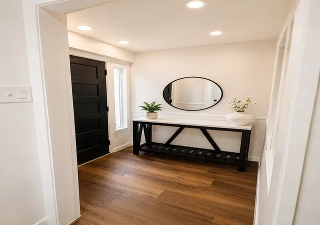 Photo 2 of Sale Pending at 1818 N Plymouth Dr N, Irving, TX 75061 | MLS# 21309934 | Listing updated on 2026-07-30