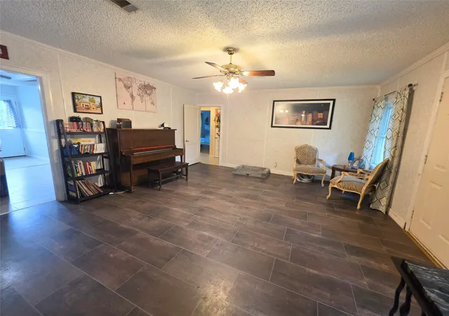 Photo 4 of Single family home for sale at 4214 Valview Dr, Waco, TX 76708 | MLS# 21311447 | Listing updated on 2026-09-13
