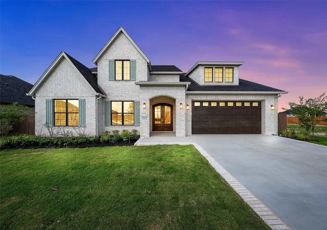 Photo 1 of Sale Pending at 1317 Tahonta Dr, Hewitt, TX 76643 | MLS# 21311434 | Listing updated on 2026-09-21