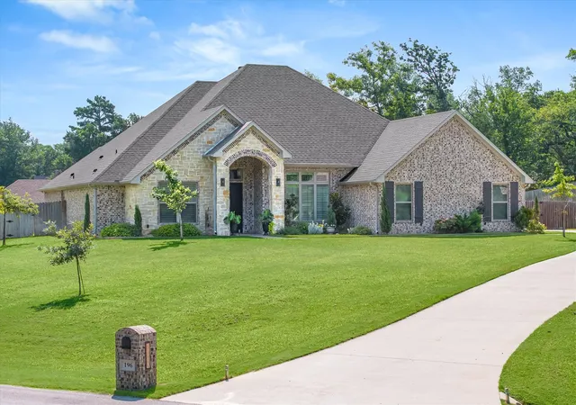 Photo 4 of Sale Pending at 196 County Road 2309, Mineola, TX 75773 | MLS# 21309686 | Listing updated on 2026-10-06