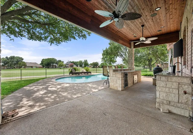 Photo 3 of Single family home for sale at 1398 Fairhaven Dr, Mansfield, TX 76063 | MLS# 21296602 | Listing updated on 2026-10-05