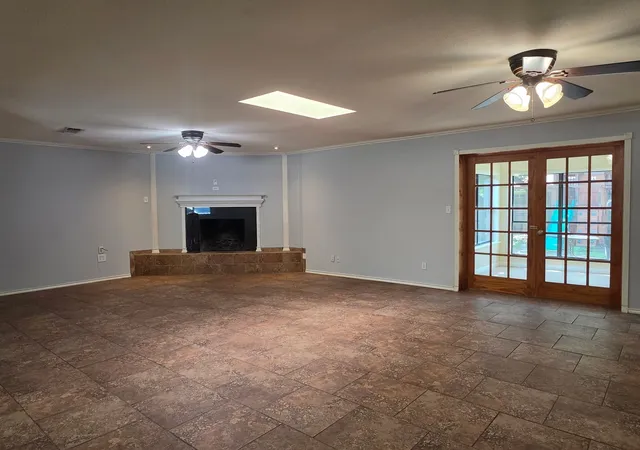 Photo 3 of Single family home for sale at 2404 Monticello St, Brownwood, TX 76801 | MLS# 21311851 | Listing updated on 2026-09-17