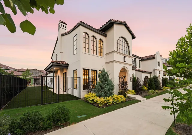 Photo 1 of Single family home for sale at 2951 Sunset Blvd, Flower Mound, TX 75022 | MLS# 21269713 | Listing updated on 2026-09-12