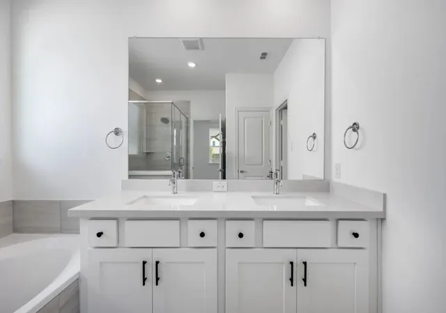 Photo 4 of Single family home for sale at 3304 Winecup Rd, Celina, TX 75009 | MLS# 21311929 | Listing updated on 2026-07-31