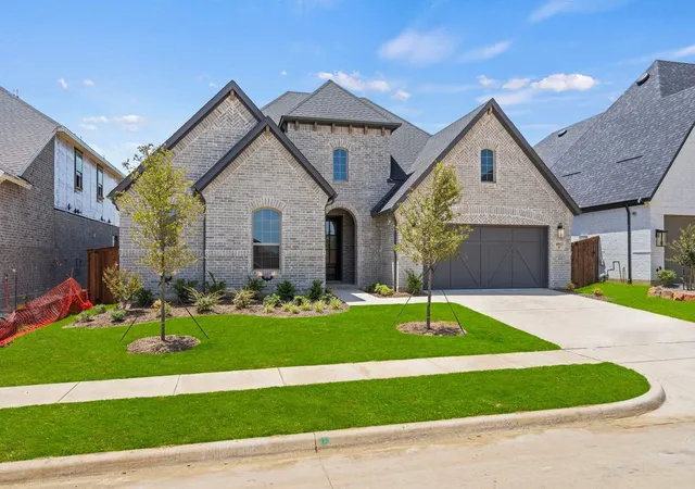 Photo 2 of Sale Pending at 4912 Sandbrock Pkwy, Aubrey, TX 76227 | MLS# 21312272 | Listing updated on 2026-10-02