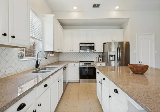 Photo 3 of Sale Pending at 314 Blackhaw Dr, Fate, TX 75087 | MLS# 21311141 | Listing updated on 2026-09-09