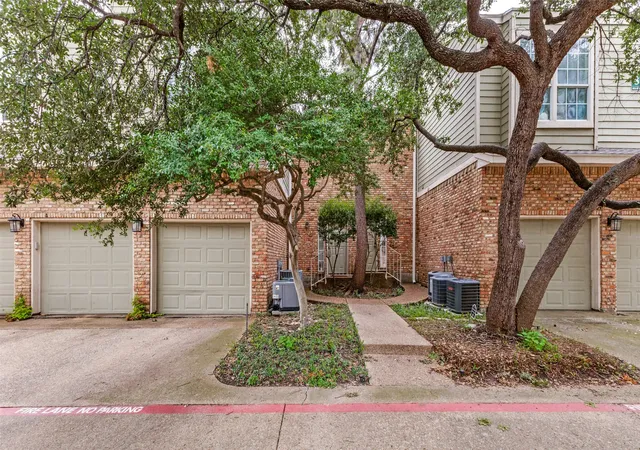 Photo 1 of Condo for sale at 7151 Gaston Ave #802, Dallas, TX 75214 | MLS# 21309829 | Listing updated on 2026-08-02