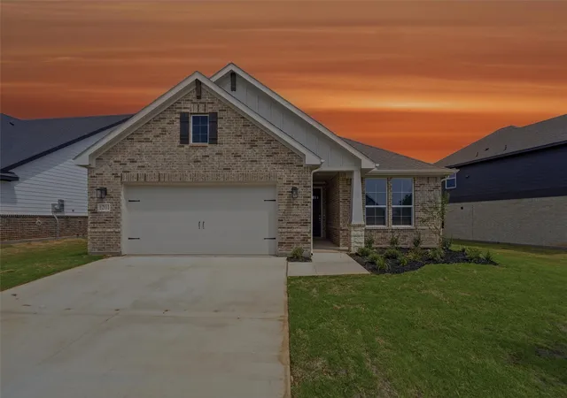Photo 1 of Single family home for sale at 1201 Colca Dr, Springtown, TX 76082 | MLS# 21312640 | Listing updated on 2026-10-07