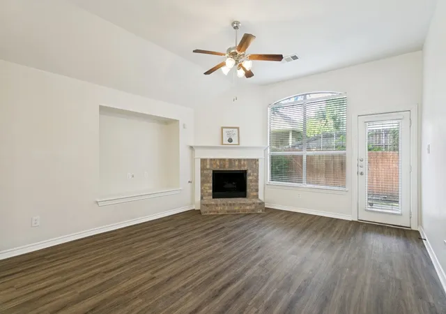 Photo 4 of Sale Pending at 3412 Furlong Wy, Fort Worth, TX 76244 | MLS# 21311661 | Listing updated on 2026-08-02