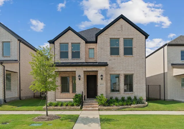 Photo 2 of Sale Pending at 9533 Keep St, Frisco, TX 75035 | MLS# 21311120 | Listing updated on 2026-09-11