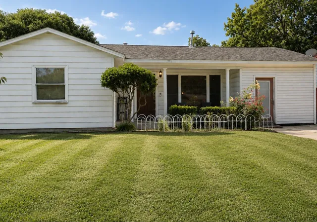 Photo 1 of Sale Pending at 1010 Mcclendon St, Irving, TX 75061 | MLS# 21312776 | Listing updated on 2026-09-15