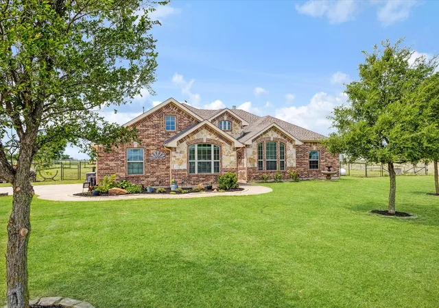 Photo 1 of Single family home for sale at 111 Petes Ct, Ponder, TX 76259 | MLS# 21312720 | Listing updated on 2026-09-16