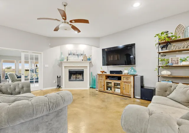 Photo 3 of Single family home for sale at 111 Petes Ct, Ponder, TX 76259 | MLS# 21312720 | Listing updated on 2026-09-16