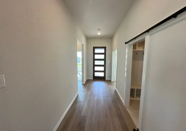 Photo 4 of Single family home for sale at 182 Sunny Side Rd, Valley View, TX 76272 | MLS# 21312801 | Listing updated on 2026-09-13