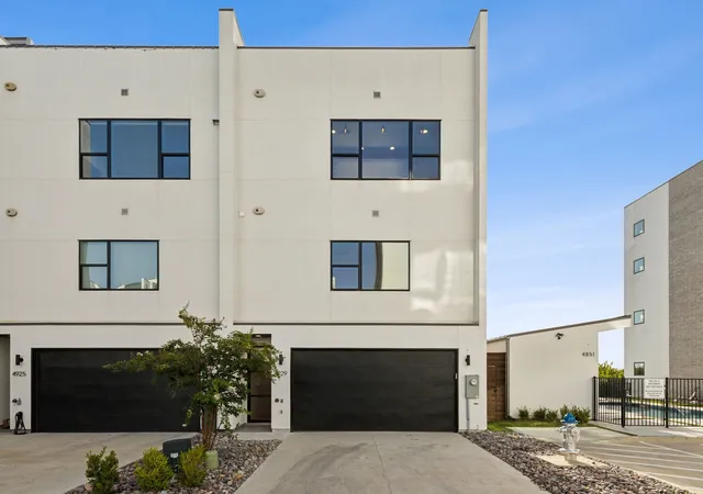 Photo 2 of Townhouse for sale at 2237 Rodney Trl, Plano, TX 75075 | MLS# 21312859 | Listing updated on 2026-07-30