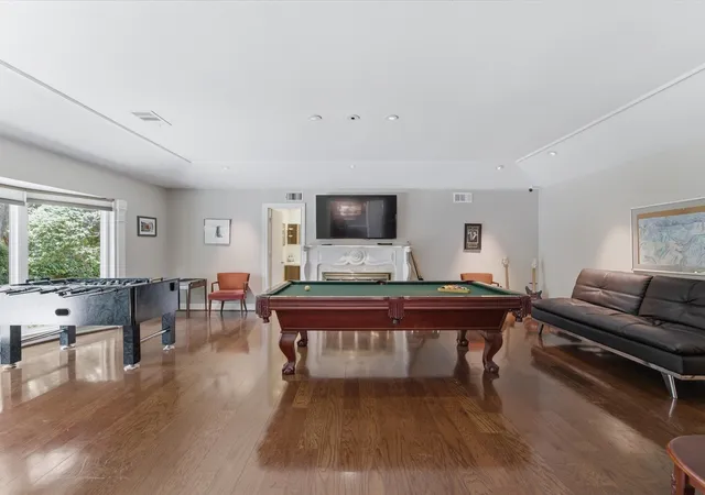 Photo 4 of Single family home for sale at 6160 Spring Valley Rd, Dallas, TX 75254 | MLS# 21312301 | Listing updated on 2026-09-12