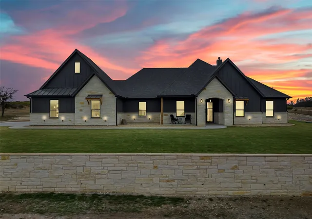 Single family home for sale at 12503 County Road 1131, Godley, TX 76044 | MLS# 21307790
