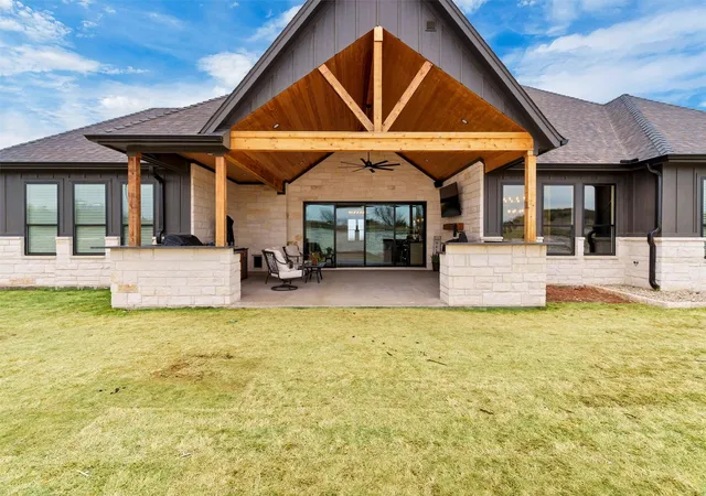 Photo 1 of Single family home for sale at 12503 County Road 1131, Godley, TX 76044 | MLS# 21307790 | Listing updated on 2026-09-24