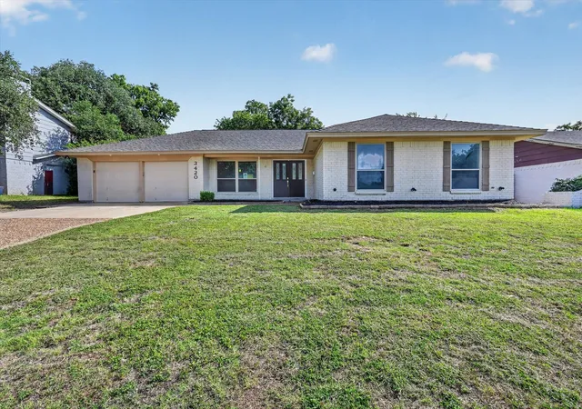 Photo 1 of Sale Pending at 3420 Denbury Dr, Fort Worth, TX 76133 | MLS# 21249201 | Listing updated on 2026-09-11