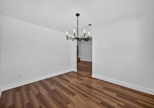 Photo 3 of Sale Pending at 3420 Denbury Dr, Fort Worth, TX 76133 | MLS# 21249201 | Listing updated on 2026-09-11