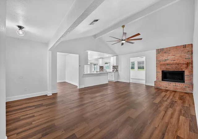 Photo 4 of Sale Pending at 3420 Denbury Dr, Fort Worth, TX 76133 | MLS# 21249201 | Listing updated on 2026-09-11