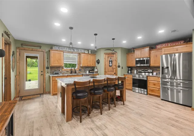 Photo 3 of Single family home for sale at 13217 Farm Road 195, Paris, TX 75462 | MLS# 21313062 | Listing updated on 2026-09-10