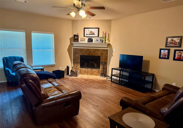 Photo 3 of Single family home for sale at 10336 Bradshaw Dr, Fort Worth, TX 76108 | MLS# 21303641 | Listing updated on 2026-09-08