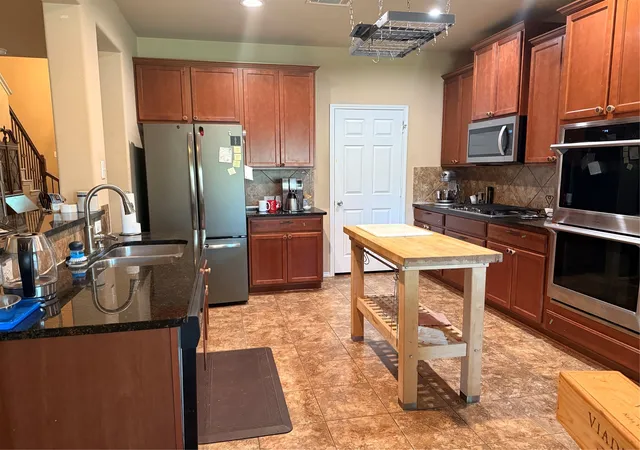 Photo 3 of Single family home for sale at 10336 Bradshaw Dr, Fort Worth, TX 76108 | MLS# 21303641 | Listing updated on 2026-09-08