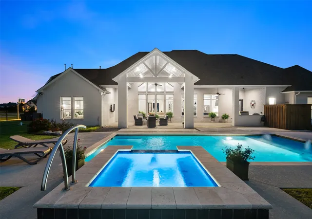 Photo 3 of Single family home for sale at 701 Inverness Ln, Allen, TX 75002 | MLS# 21307783 | Listing updated on 2026-09-12