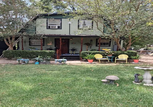 Photo 1 of Single family home for sale at 355 Spring Valley St, Gun Barrel City, TX 75156 | MLS# 21313275 | Listing updated on 2026-09-10