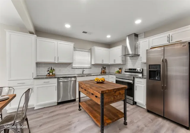 Photo 4 of Single family home for sale at 512 Cedar Dr, Garland, TX 75040 | MLS# 21313321 | Listing updated on 2026-07-30