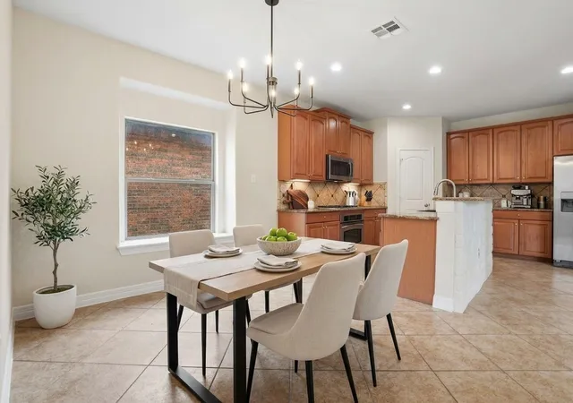 Photo 3 of Single family home for sale at 3512 Black Gold Dr, Mc Kinney, TX 75070 | MLS# 21312773 | Listing updated on 2026-09-14