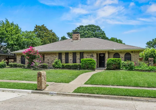 Photo 2 of Single family home for sale at 5024 Norfolk Dr, Plano, TX 75023 | MLS# 21307447 | Listing updated on 2026-09-11