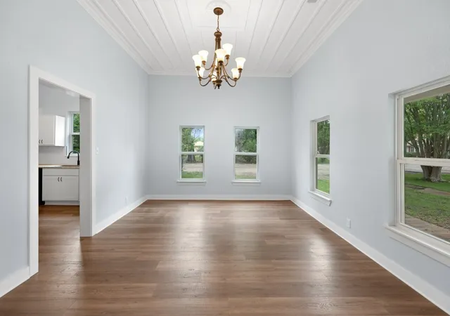 Photo 4 of Sale Pending at 607 W 3Rd St, Eddy, TX 76524 | MLS# 21313367 | Listing updated on 2026-10-04