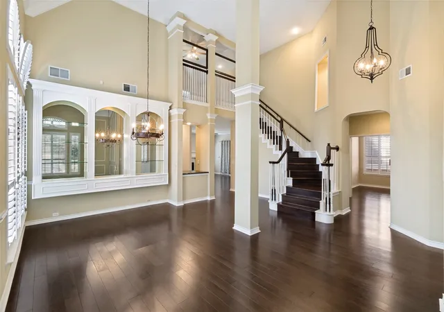 Photo 3 of Single family home for sale at 7529 Vineyard Trl, Garland, TX 75044 | MLS# 21313410 | Listing updated on 2026-09-07