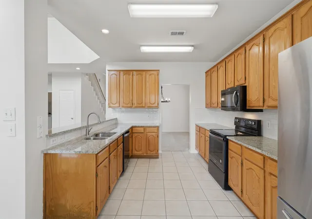 Photo 2 of Sale Pending at 5422 Timber Park Dr, Flower Mound, TX 75028 | MLS# 21313578 | Listing updated on 2026-09-10