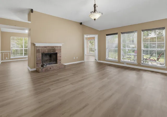 Photo 3 of Sale Pending at 7512 Lake Arrowhead Dr, Fort Worth, TX 76137 | MLS# 21311197 | Listing updated on 2026-07-29