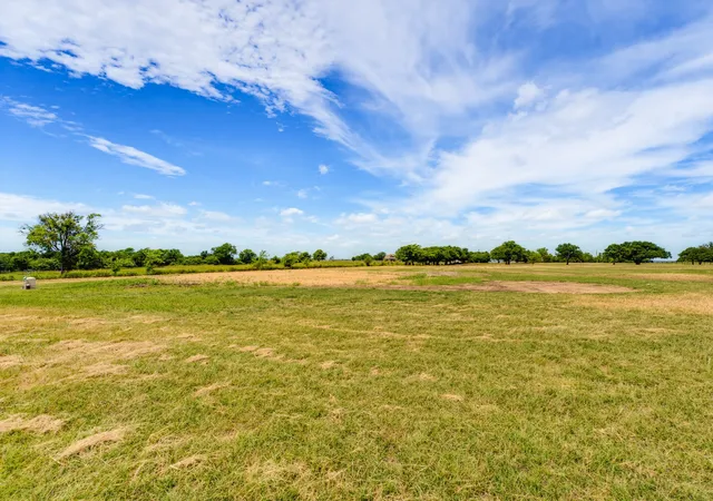 Photo 2 of Land for sale at 2695 Old Decatur Rd, Decatur, TX 76234 | MLS# 21313819 | Listing updated on 2026-09-09
